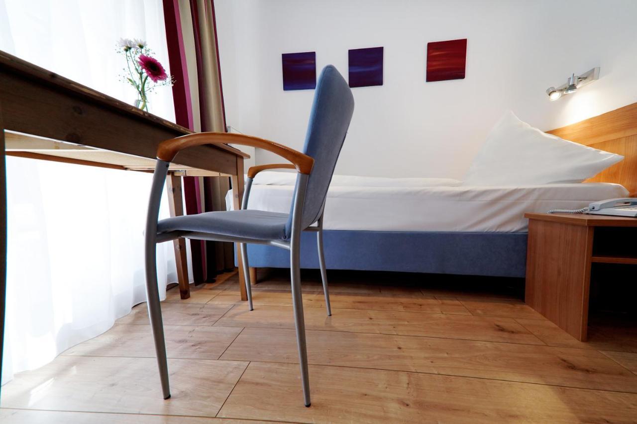 Hotel Im Kupferkessel Köln Exteriör bild